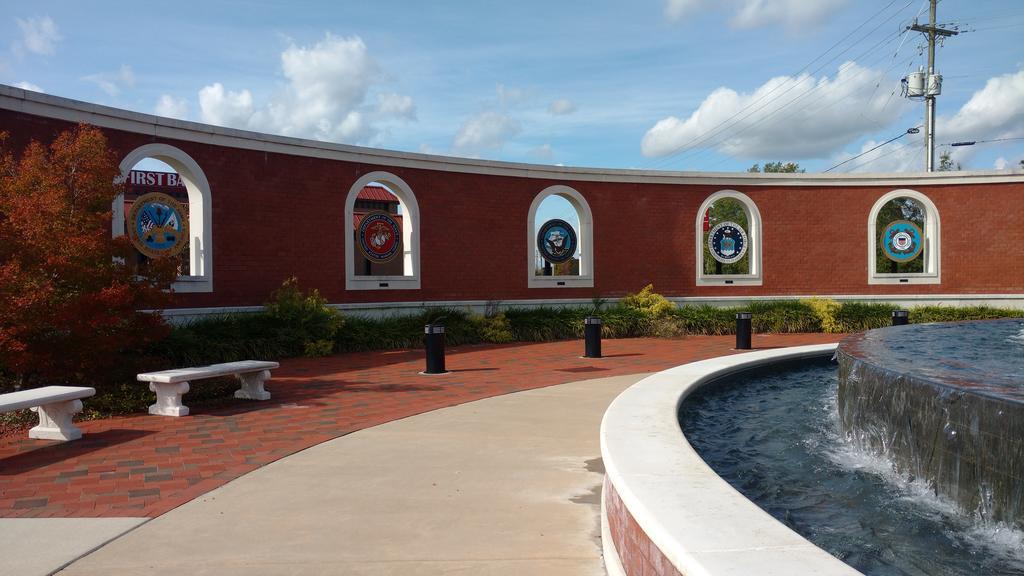 Affordable Suites Jacksonville Exterior foto